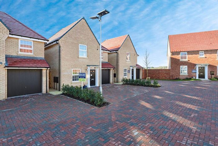 3 Bedroom Detached House To Rent In Lulworth Place, Hampton Beach, PE7