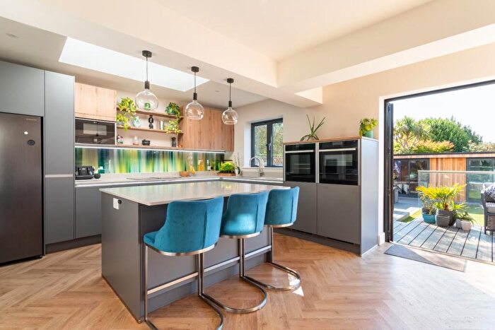 4 Bedroom House For Sale In Court Farm Road, Hove, BN3