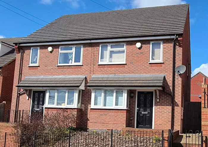 3 Bedroom Semi Detached House To Rent In Cannock Road, Cannock, Staffordshire, WS11