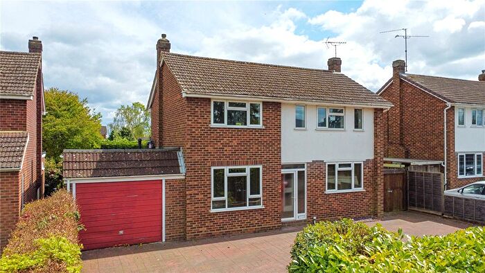 3 Bedroom Detached House To Rent In Nightingale Road, Woodley, Reading, Berkshire, RG5
