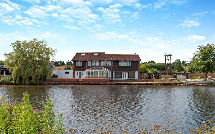 3 Bedroom Detached House For Sale In Warrington Road, Acton Bridge, Northwich, Cheshire, CW8