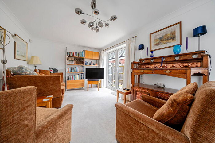 3 Bedroom Detached House For Sale In Bryant Close, Chippenham, SN15