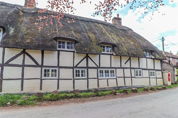 3 Bedroom Semi Detached House For Sale In Horsebridge Road, Broughton, Stockbridge, Hampshire, SO20