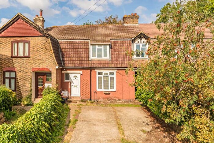 3 Bedroom House For Sale In Tudor Place, Mitcham, CR4
