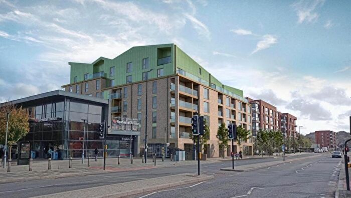 2 Bedroom Flat For Sale In The Rochester Apartments, Corporation Street, Rochester, M1
