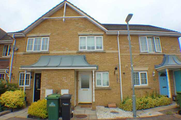 2 Bedroom Terraced House To Rent In Littlestock Road, Cheshunt, EN7