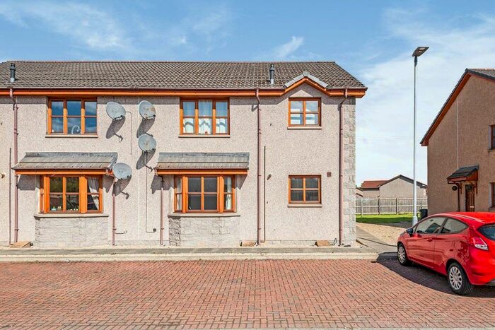 2 Bedroom Flat To Rent In Calcots Crescent, Elgin, Morayshire, IV30