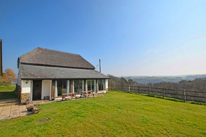3 Bedroom Barn Conversion To Rent In Christow, Devon, EX6