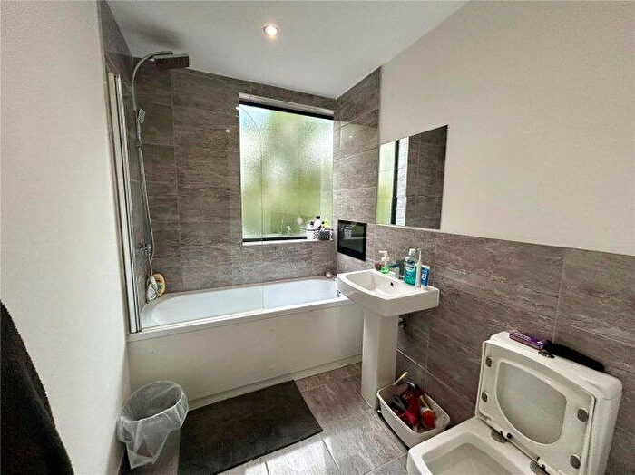 2 Bedroom Flat To Rent In D B H House, Carlton Square, NG4