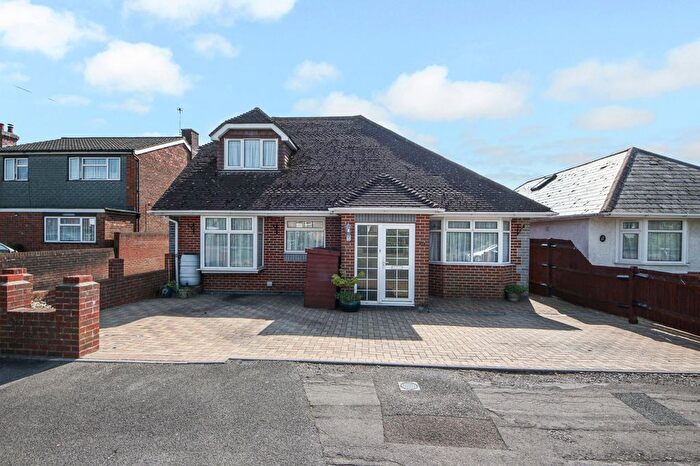 4 Bedroom Detached Bungalow For Sale In Heathfield Road, Sholing, SO19