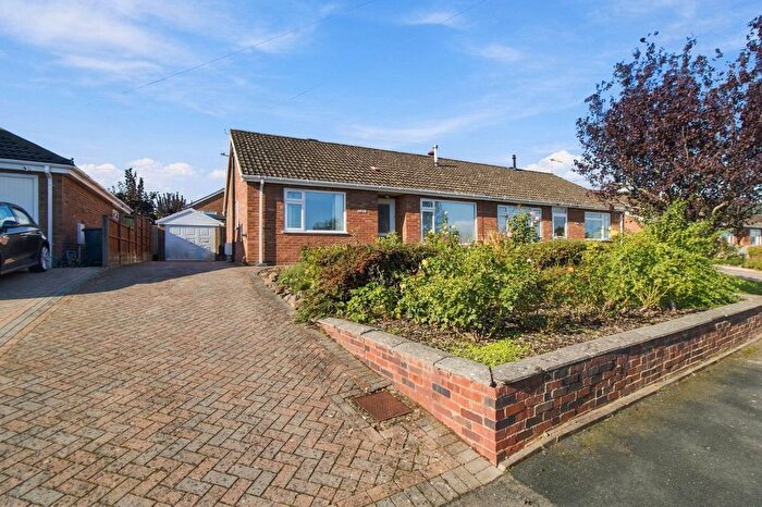 2 Bedroom Semi Detached Bungalow For Sale In Brookfarm Drive, Malvern, WR14