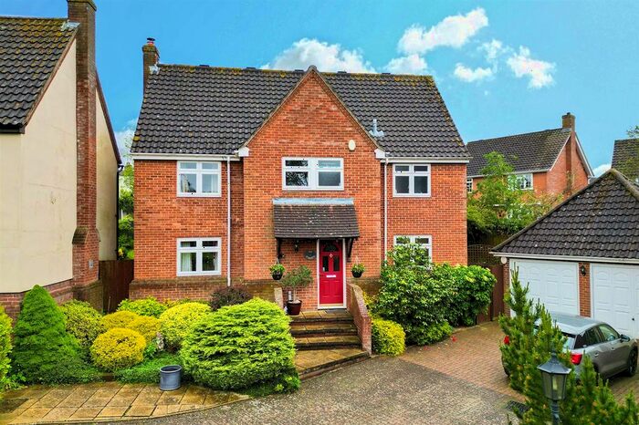 6 Bedroom Detached House For Sale In Tilkey Road, Coggeshall, Colchester, CO6