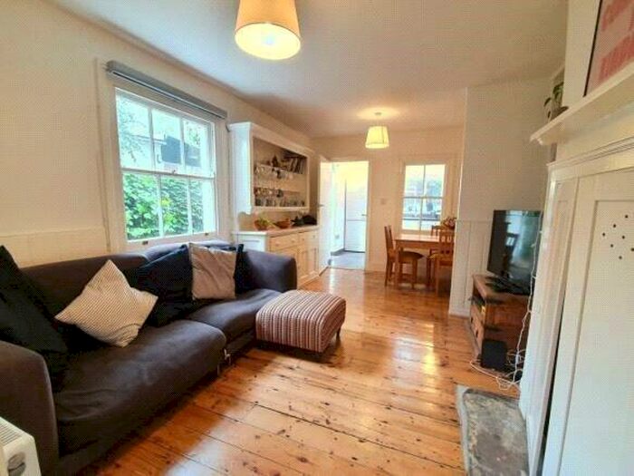 5 Bedroom Semi-Detached House To Rent In St Marys Road, Peckham, SE15