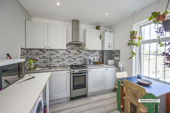 1 Bedroom Flat To Rent In Higham Hill Road, London, E17