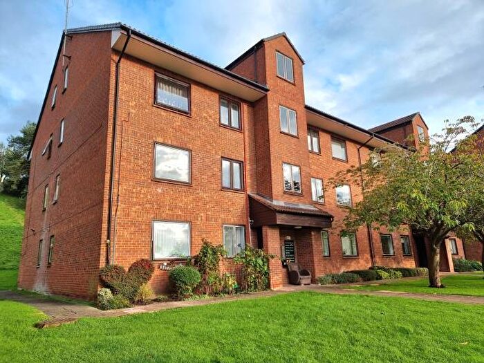 1 Bedroom Apartment To Rent In Reading, Berkshire, RG2