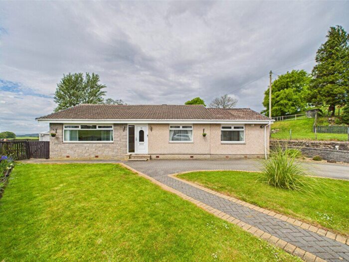 3 Bedroom Detached Bungalow For Sale In Burnbrae Road Shotts, ML7