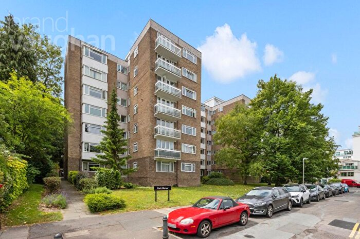 2 Bedroom Flat For Sale In Park Manor, London Road, Preston, Brighton, BN1