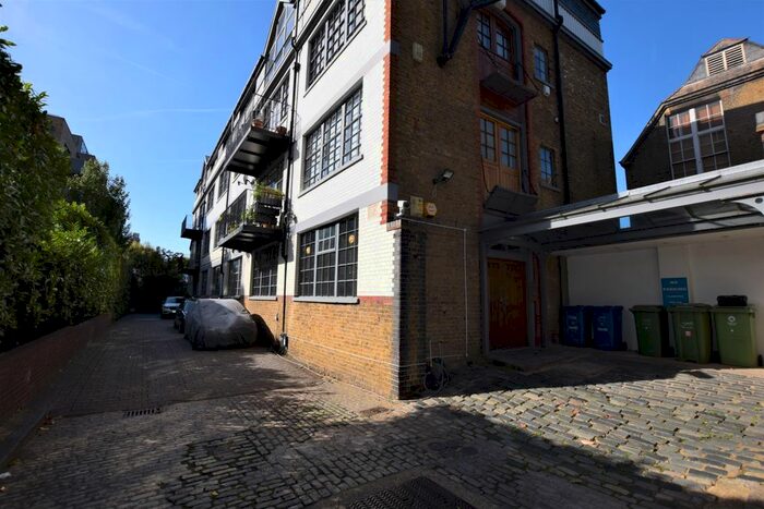 2 Bedroom Flat To Rent In Woods Place, London, SE1