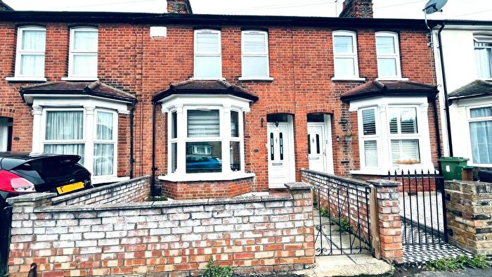 3 Bedroom Terraced House To Rent In Douglas Road, RM11