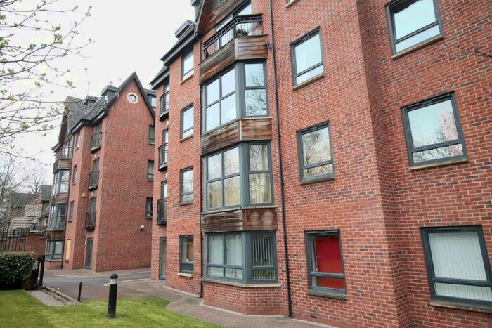 2 Bedroom Apartment To Rent In Withington Road, Whalley Range, Manchester, M16