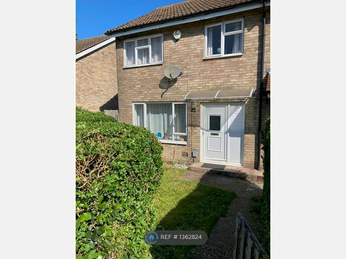 2 Bedroom Semi-Detached House To Rent In Tithe Farm Road, Houghton Regis, Dunstable, LU5
