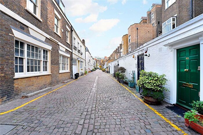 4 Bedroom Mews To Rent In Queen's Gate Mews, London, SW7