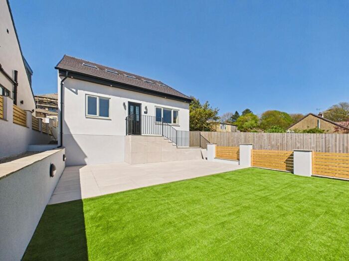 4 Bedroom House To Rent In Thornton Road, Thornton, Bradford, BD13