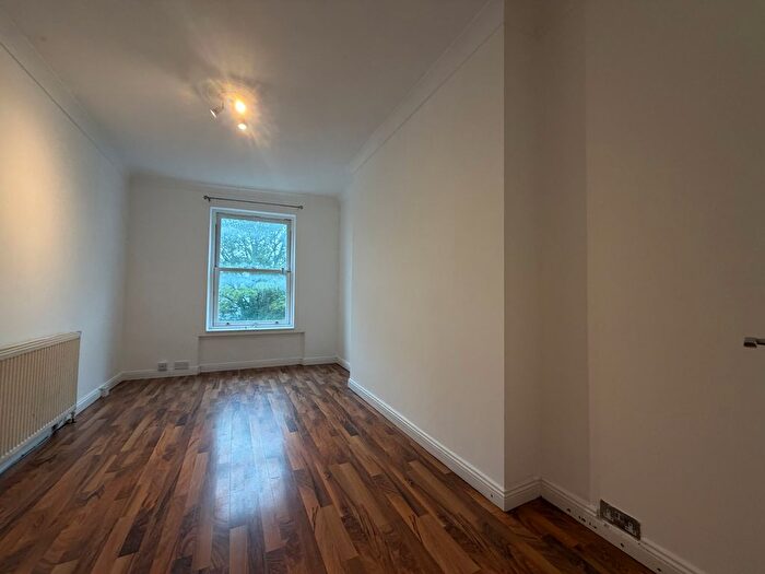 1 Bedroom Flat To Rent In Porchester Road, London, W2