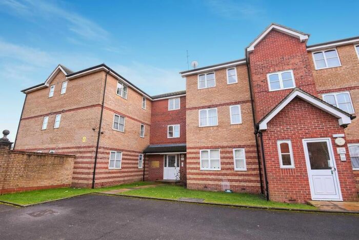 1 Bedroom Flat To Rent In Lucas Gardens, East Finchley N2