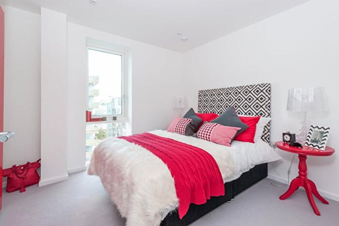 1 Bedroom Flat To Rent In Embankment House, Brighton, BN1