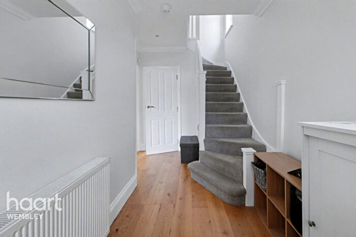 3 Bedroom Semi Detached House For Sale In Sudbury Court Estate, HA0