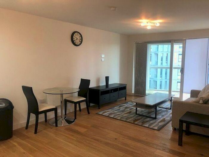 1 Bedroom Apartment To Rent In Hatbox, Munday Street, Manchester, M4