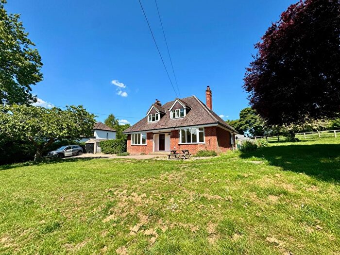 4 Bedroom Detached House To Rent In , Ousden, Suffolk, CB8