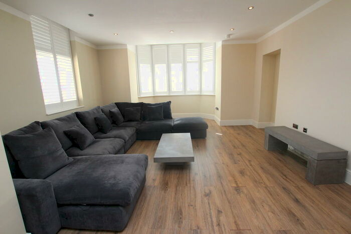 3 Bedroom Apartment To Rent In Oxford Heights, The Ropewalk, NG1
