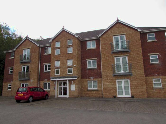 2 Bedroom Flat To Rent In Maes Dewi Pritchard, Brackla, Bridgend, CF31