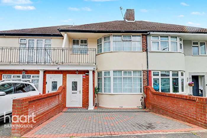 2 Bedroom Terraced House For Sale In Hanover Gardens, Hainault, IG6