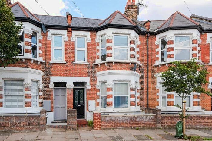 1 Bedroom Flat To Rent In Bendemeer Road, Putney, London, SW15