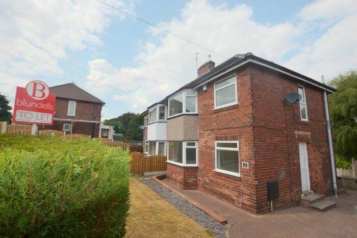 3 Bedroom Semi-Detached House To Rent In Wardlow Road, Sheffield, S12