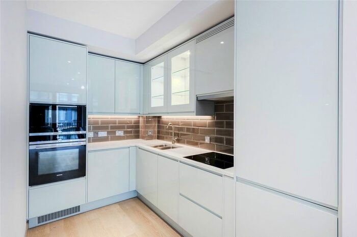 1 Bedroom Flat To Rent In Bellwether Lane, London, SW18