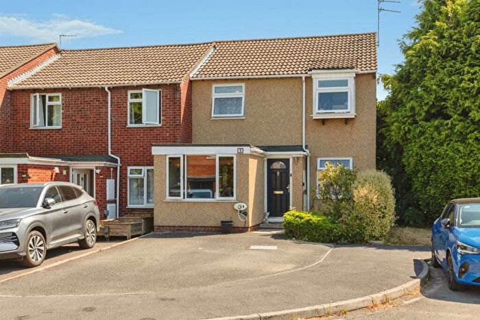 4 Bedroom Semi-Detached House For Sale In Chevening Close, Stoke Gifford, Bristol, BS34