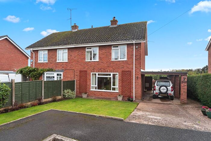 3 Bedroom Semi-Detached House For Sale In Lynn Close, Leigh Sinton, Malvern, WR13