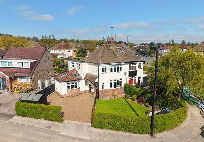 3 Bedroom Semi Detached House For Sale In Rowan Tree Dell, Sheffield, S17