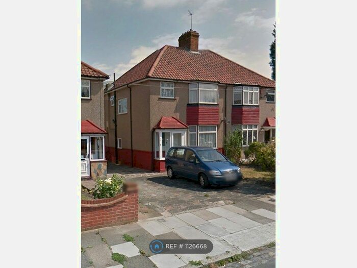 3 Bedroom Semi-Detached House To Rent In Merriman Road, Blackheath, SE3