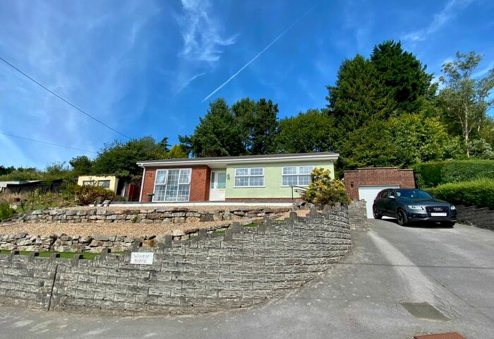 3 Bedroom Detached Bungalow For Sale In Llandeilo Road, Gorslas, Llanelli, SA14