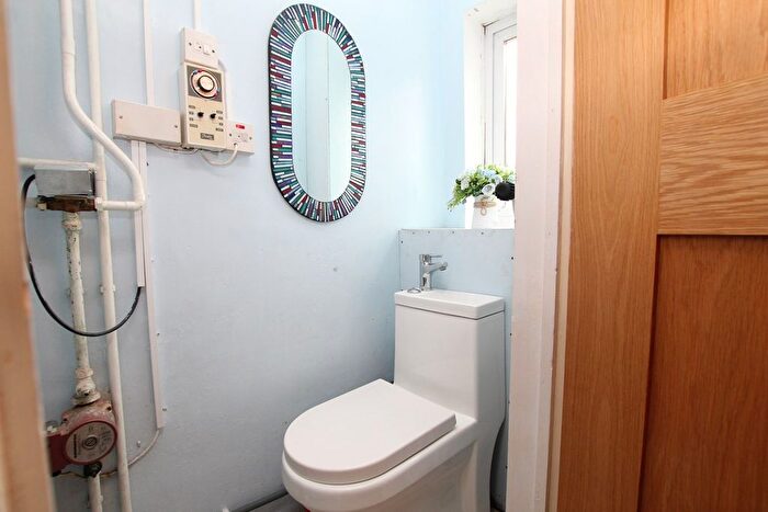 2 Bedroom Terraced House For Sale In Astleham Road, Shepperton, TW17
