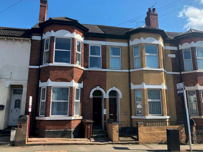1 Bedroom Studio To Rent In 125 Merridale Road, Merridale, Wolverhampton, West Midlands WV3