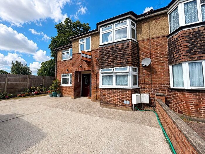 4 Bedroom Maisonette To Rent In Perry Close, Hillingdon, Middlesex, UB8