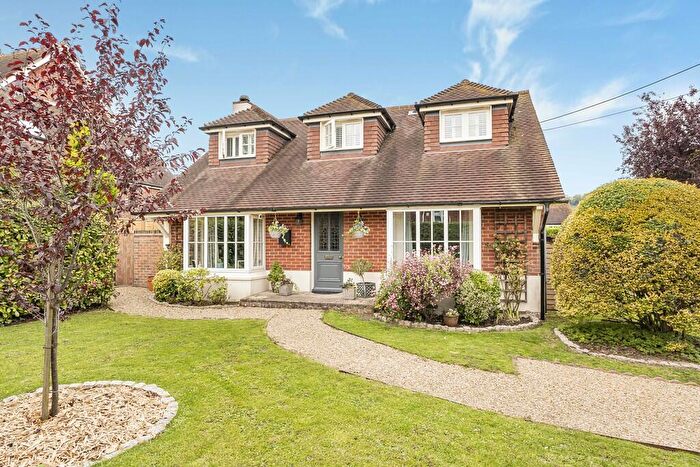 4 Bedroom Detached House For Sale In Stroud, Petersfield, Hampshire, GU32