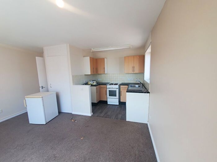 1 Bedroom Flat To Rent In Promenade, Whitley Bay, NE26