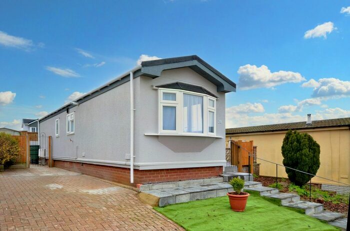 1 Bedroom Park Home For Sale In Yew Tree Park Homes, Charing, TN27